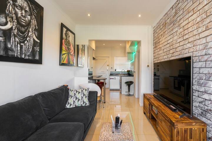 2 Bedroom Property for Sale in Bo Kaap Western Cape